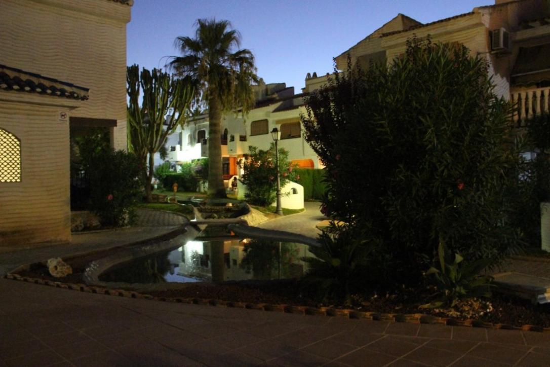 Bonita Casa En Urbanizacion Privada Muy Cerca Del Mar Y De Alicante グラン・アラカント エクステリア 写真